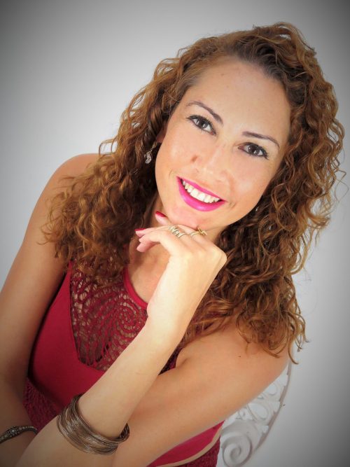 um-pouco-sobre-a-autora